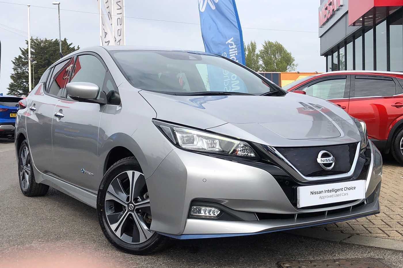 Main listing image - Nissan Leaf