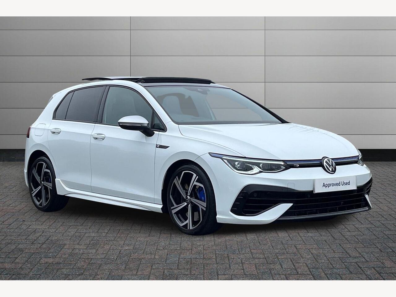 Main listing image - Volkswagen Golf R