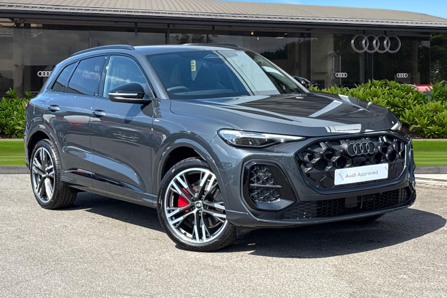 Main listing image - Audi Q5