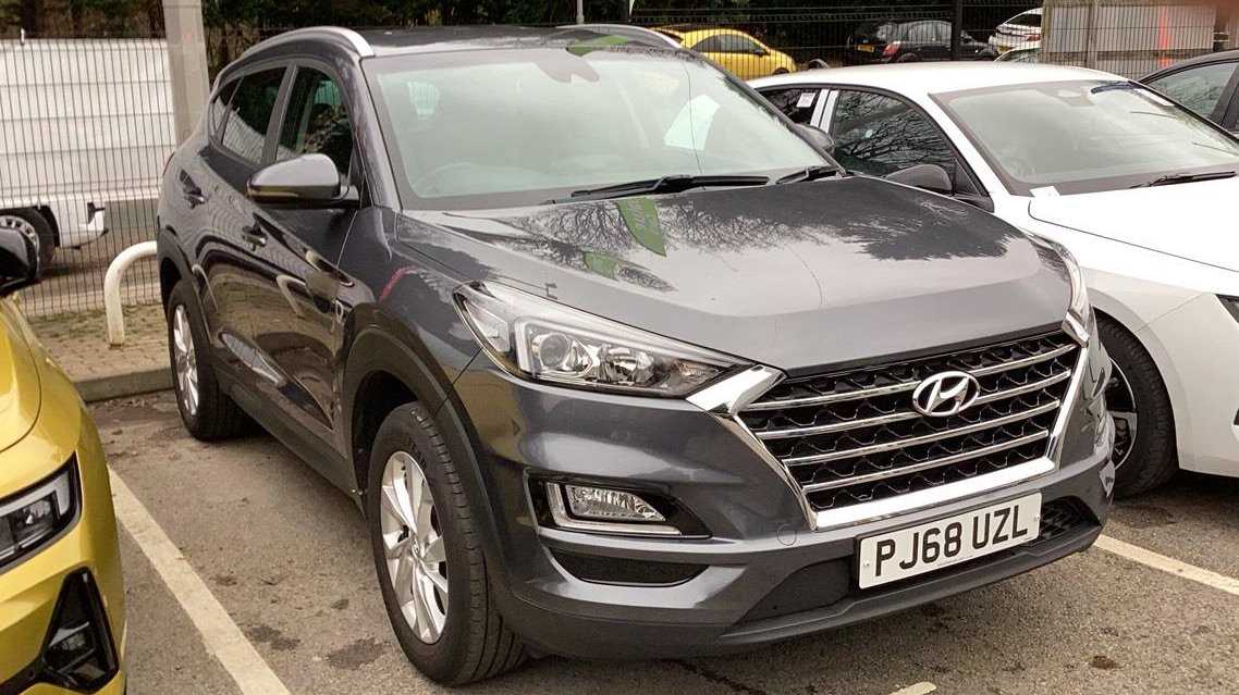 Main listing image - Hyundai Tucson