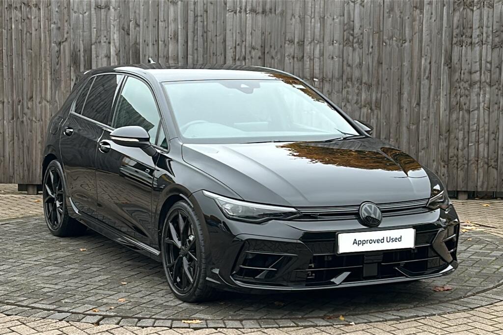 Main listing image - Volkswagen Golf R