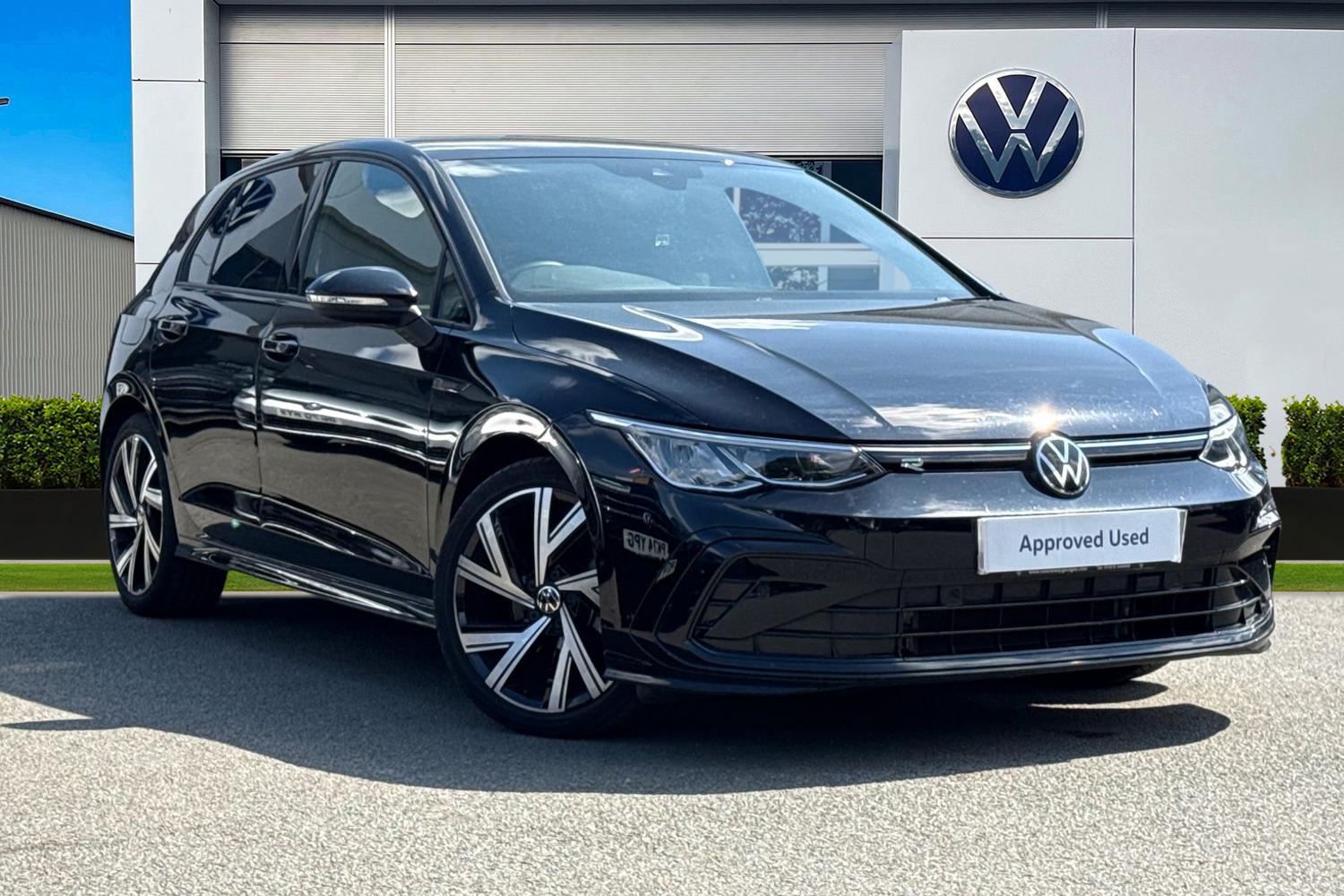 Main listing image - Volkswagen Golf