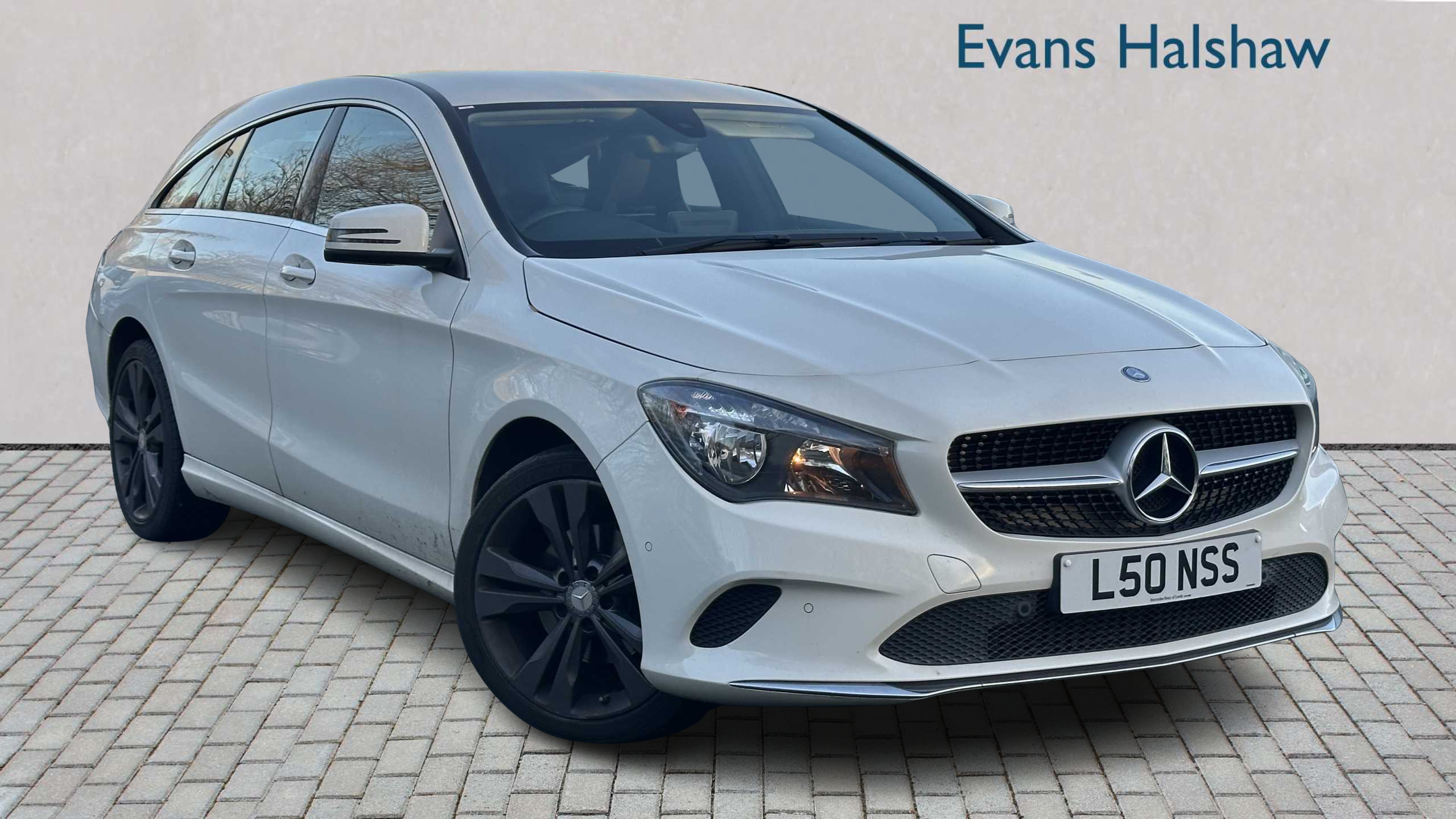 Main listing image - Mercedes-Benz CLA Shooting Brake