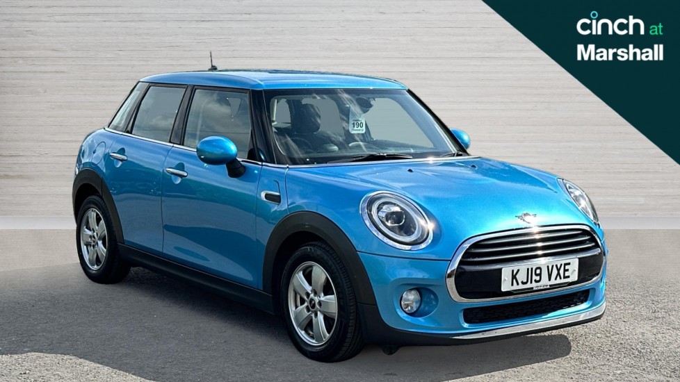 Main listing image - MINI Hatchback 5dr