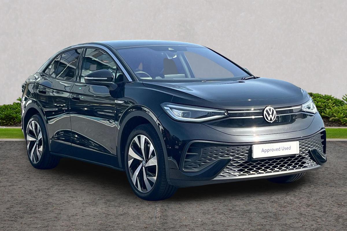 Main listing image - Volkswagen ID.5