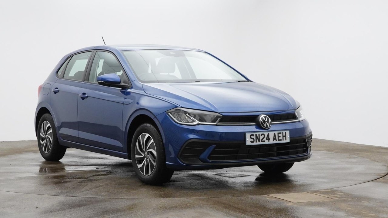 Main listing image - Volkswagen Polo