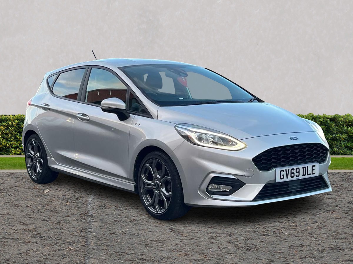 Main listing image - Ford Fiesta