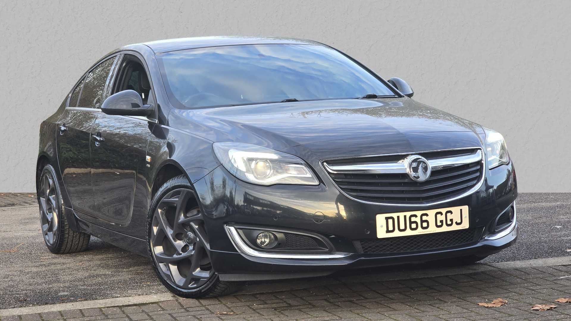 Main listing image - Vauxhall Insignia