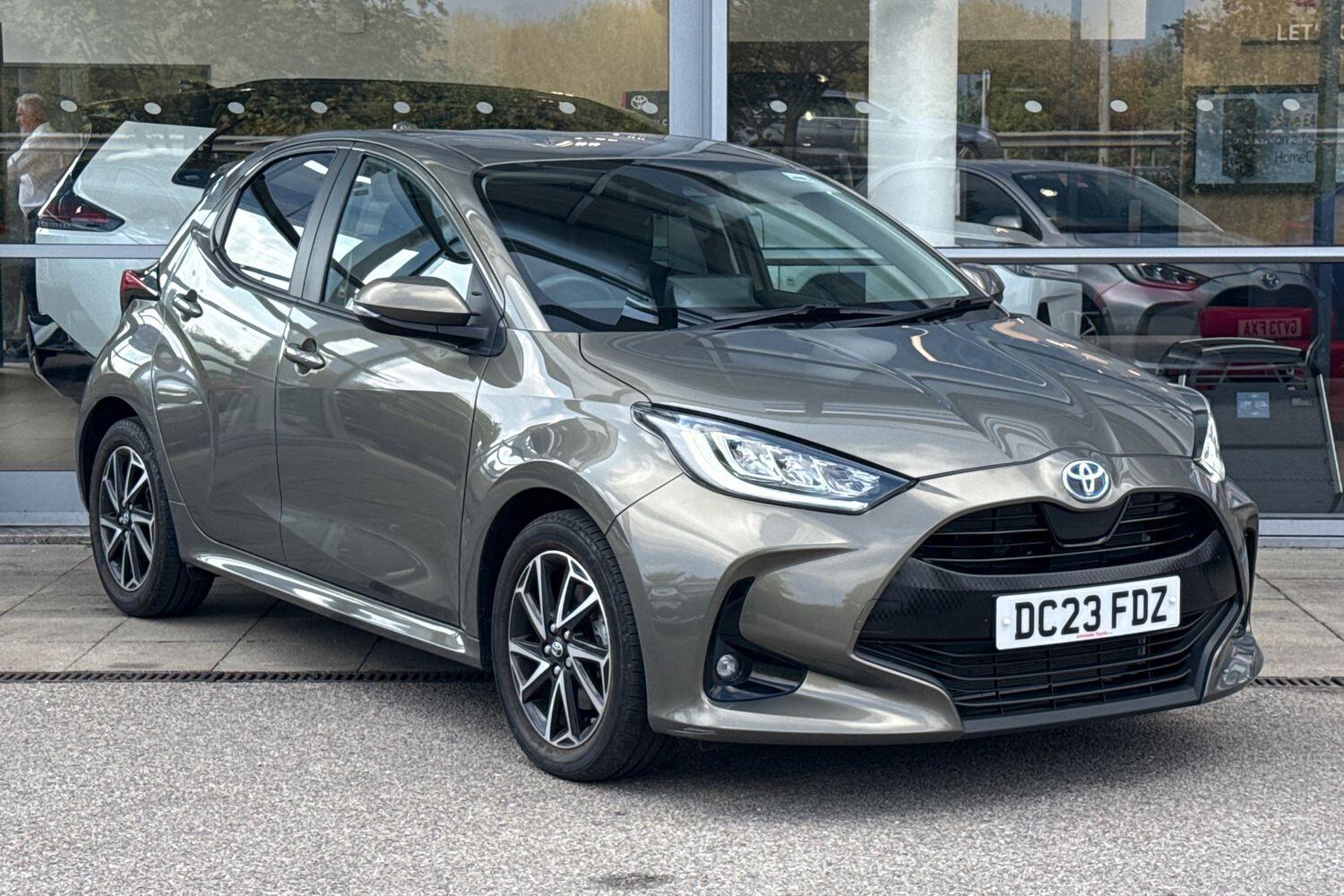 Main listing image - Toyota Yaris