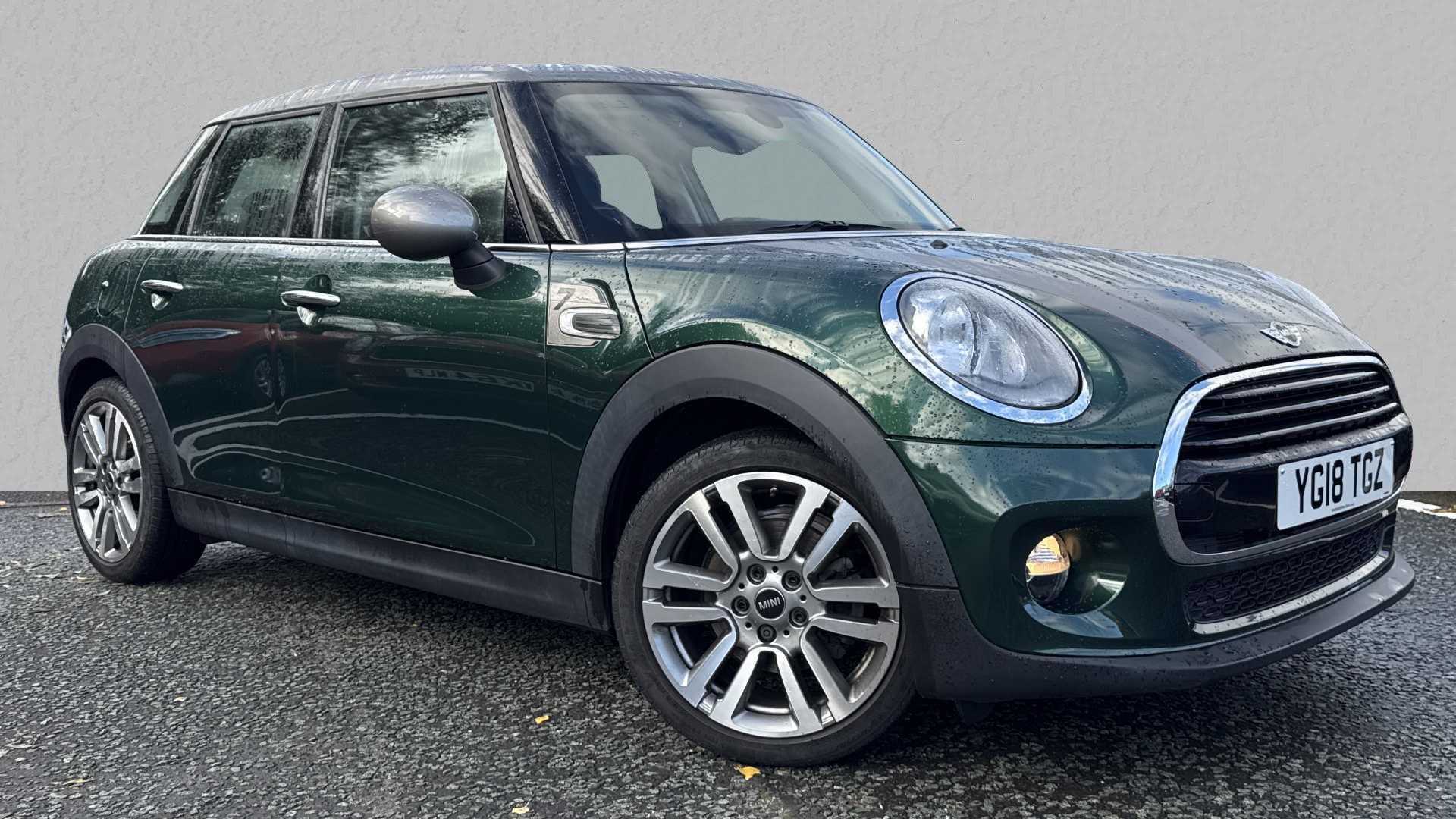 Main listing image - MINI Hatchback 5dr