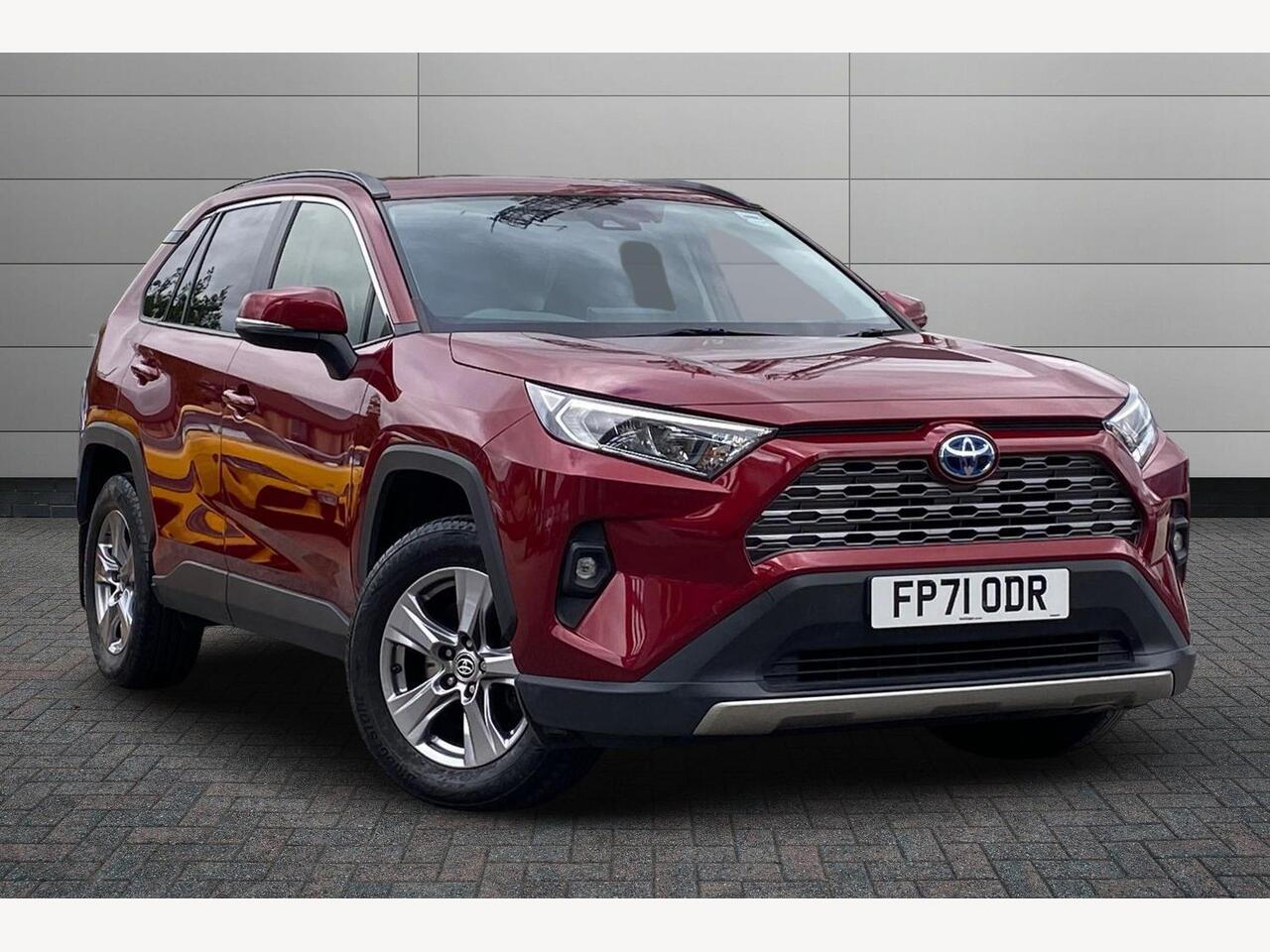 Main listing image - Toyota RAV4