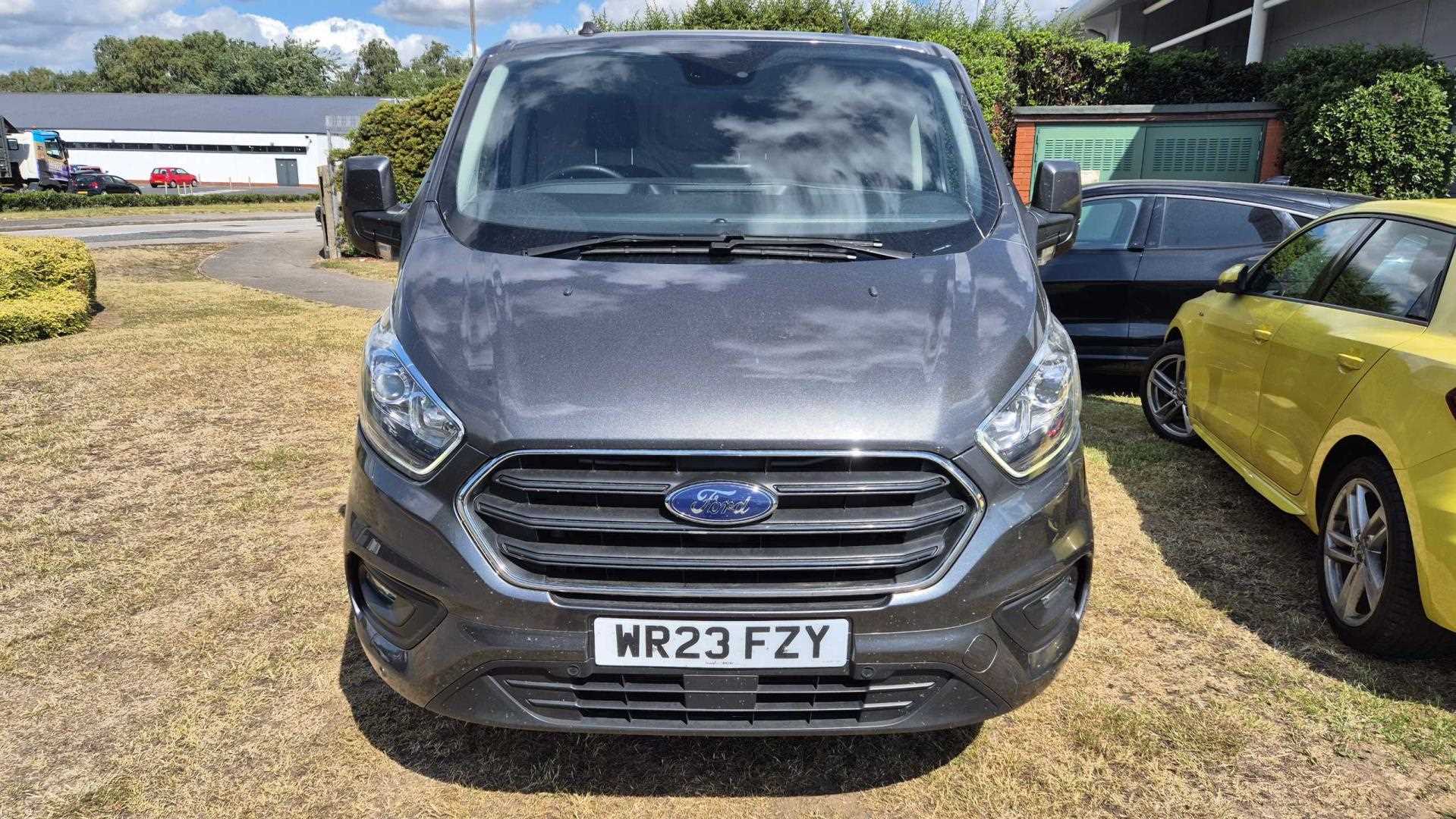 Main listing image - Ford Transit Custom