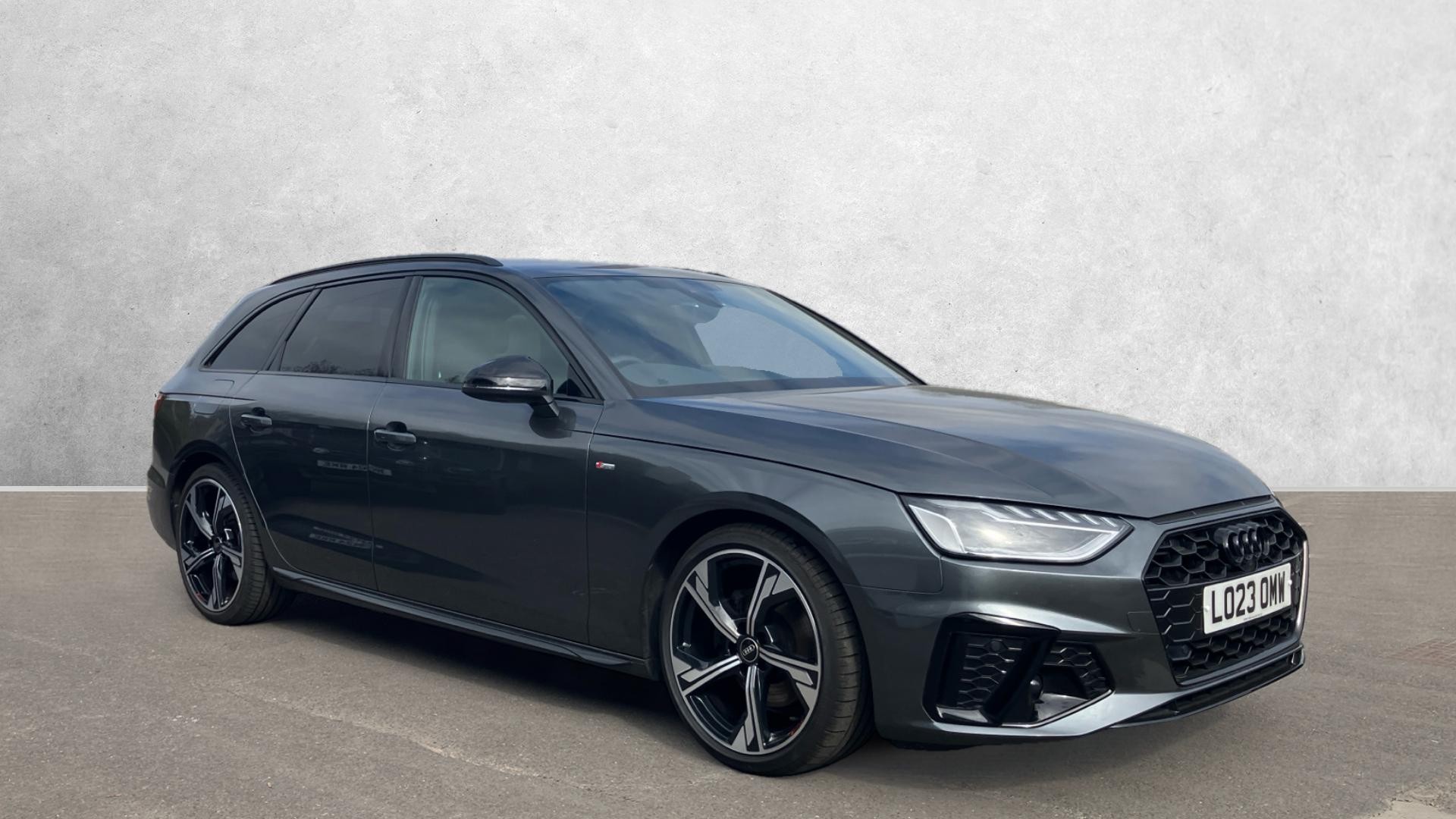 Main listing image - Audi A4 Avant