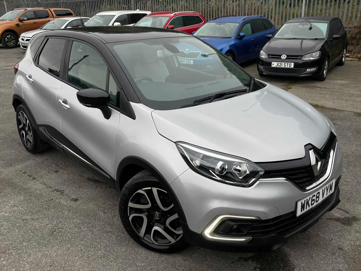 Main listing image - Renault Captur