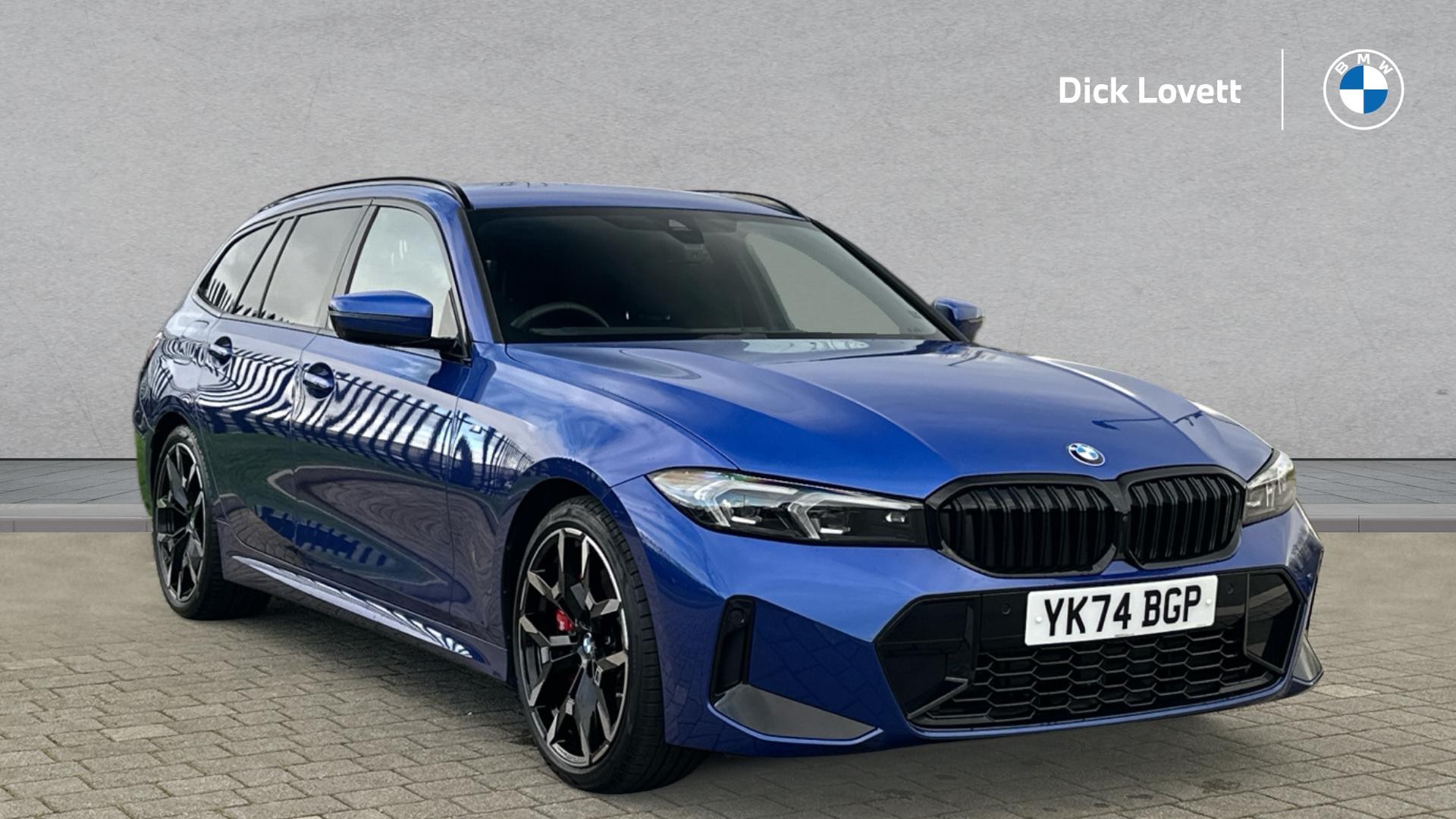 Main listing image - BMW 3 Series Touring