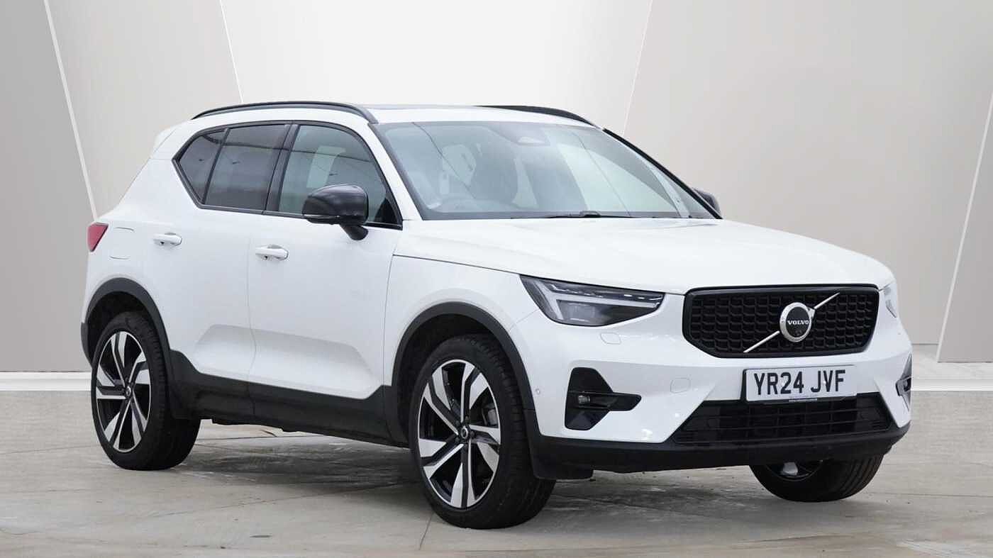 Main listing image - Volvo XC40