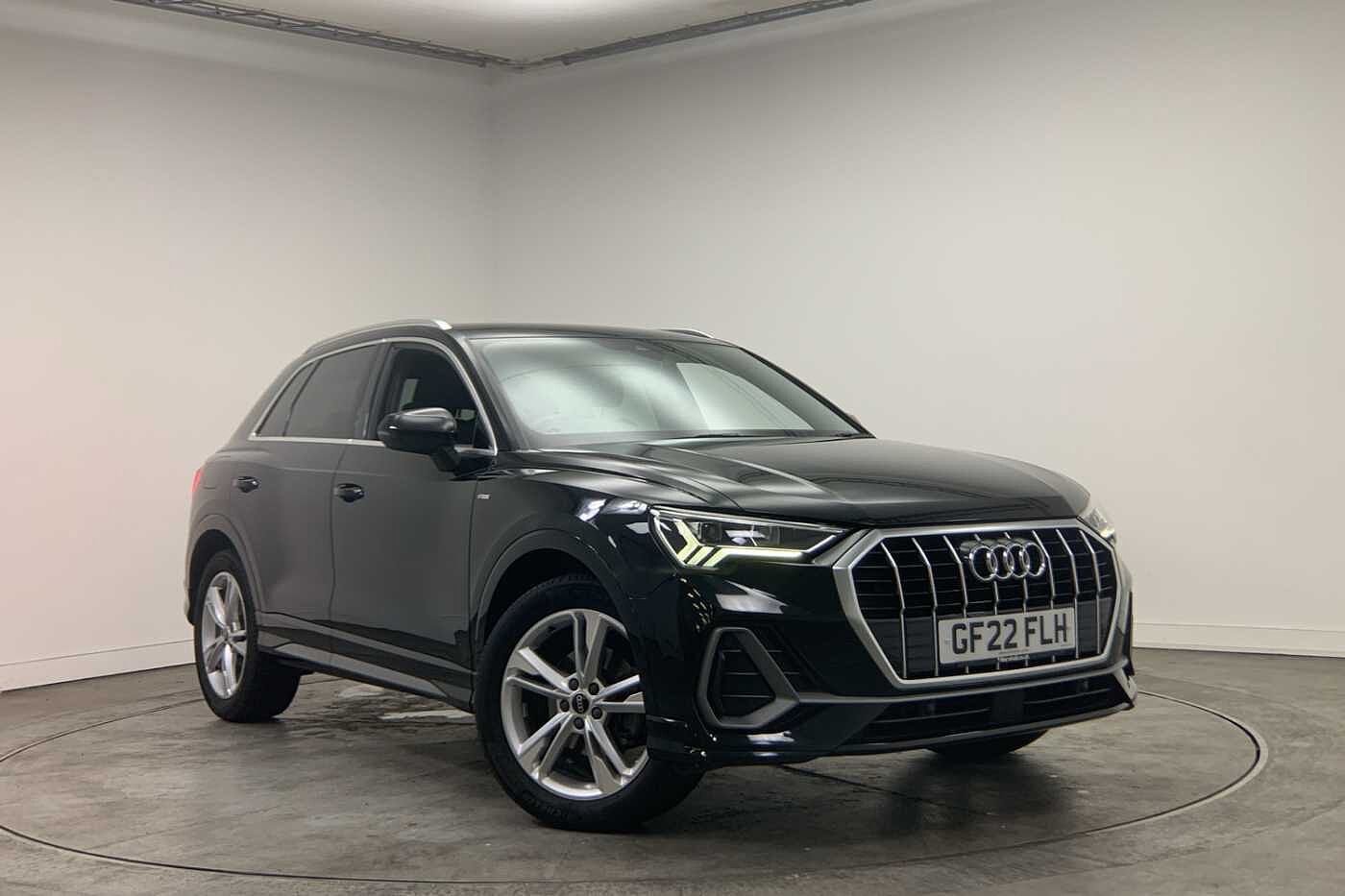 Main listing image - Audi Q3