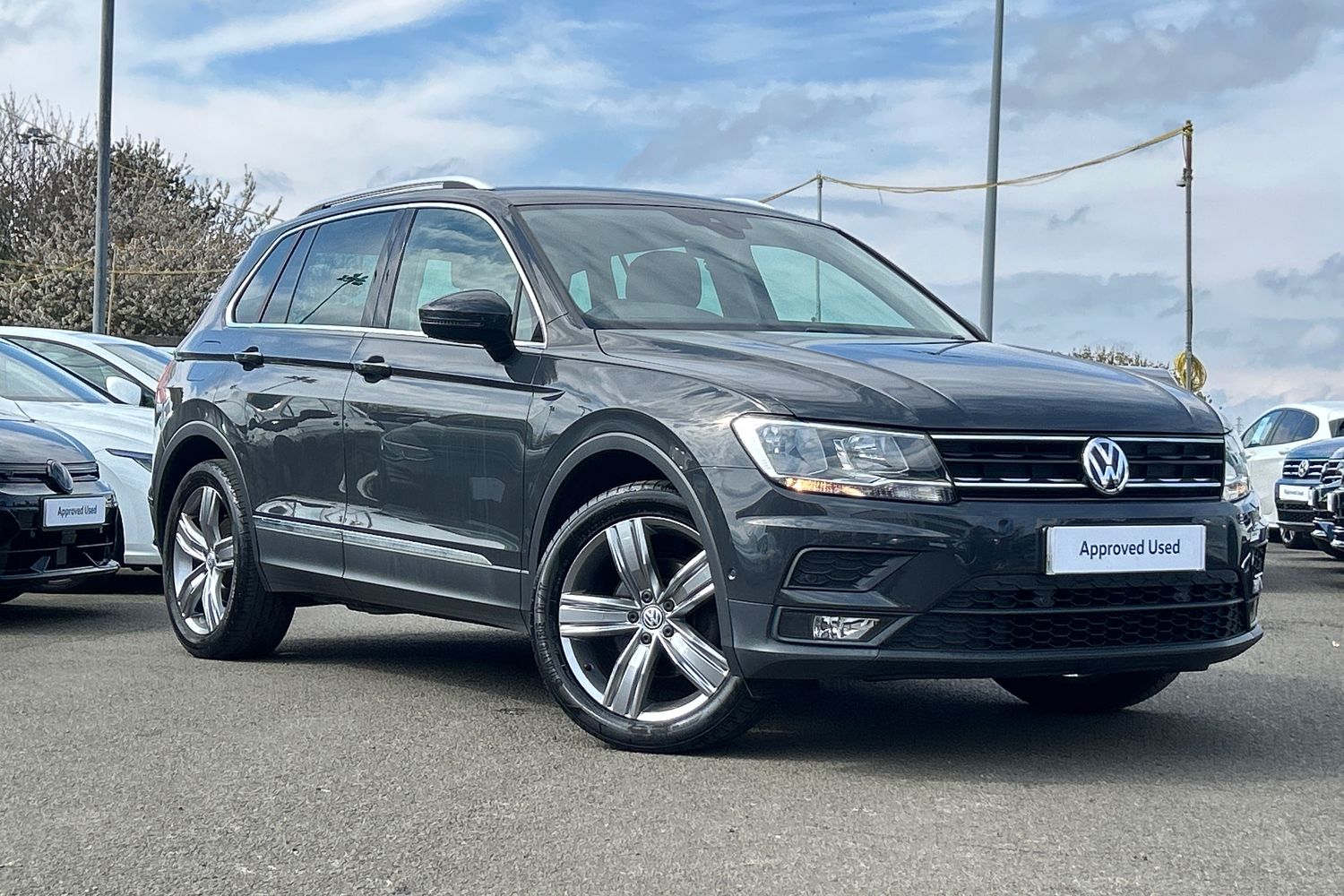 Main listing image - Volkswagen Tiguan