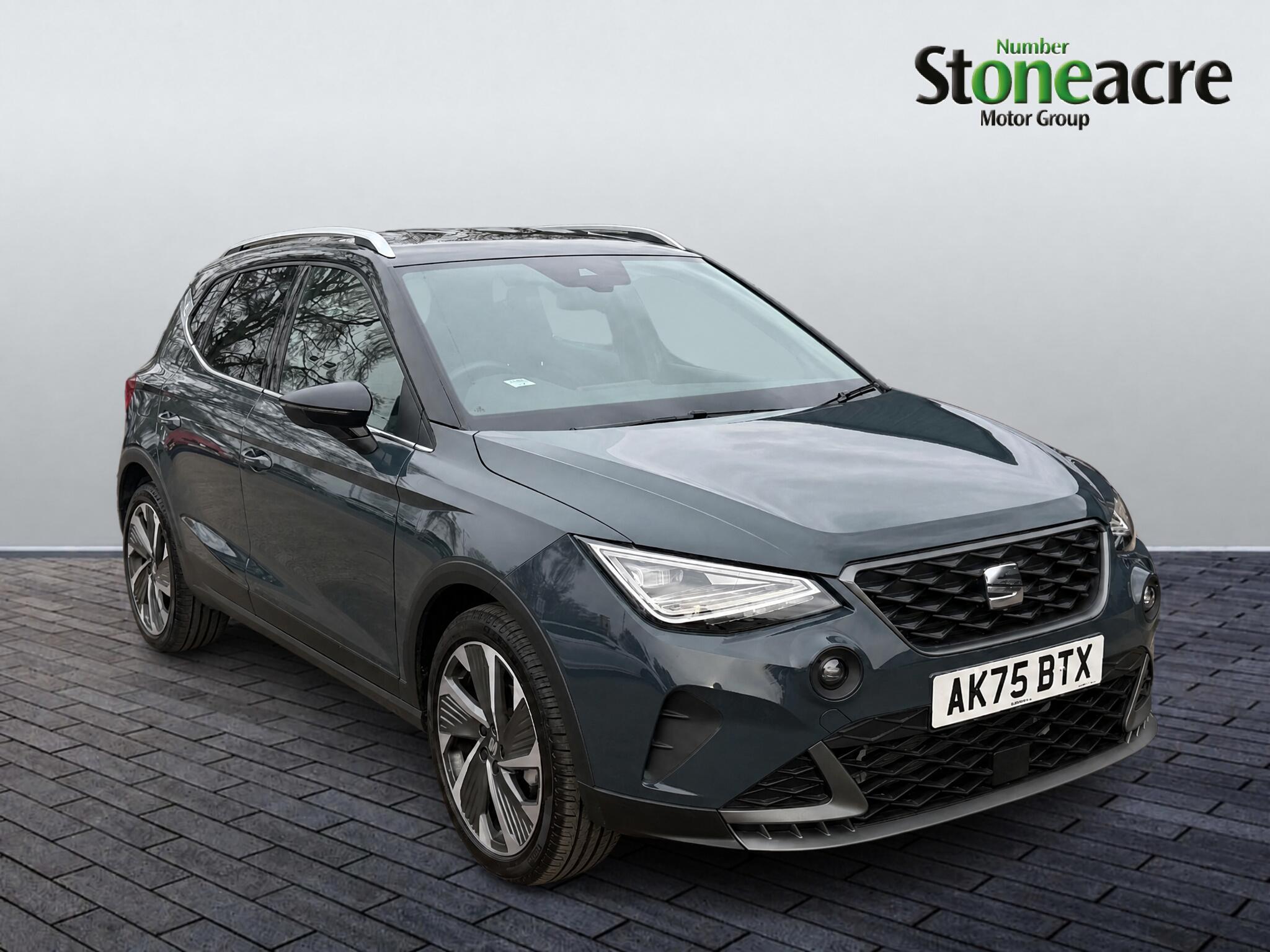 Main listing image - SEAT Arona
