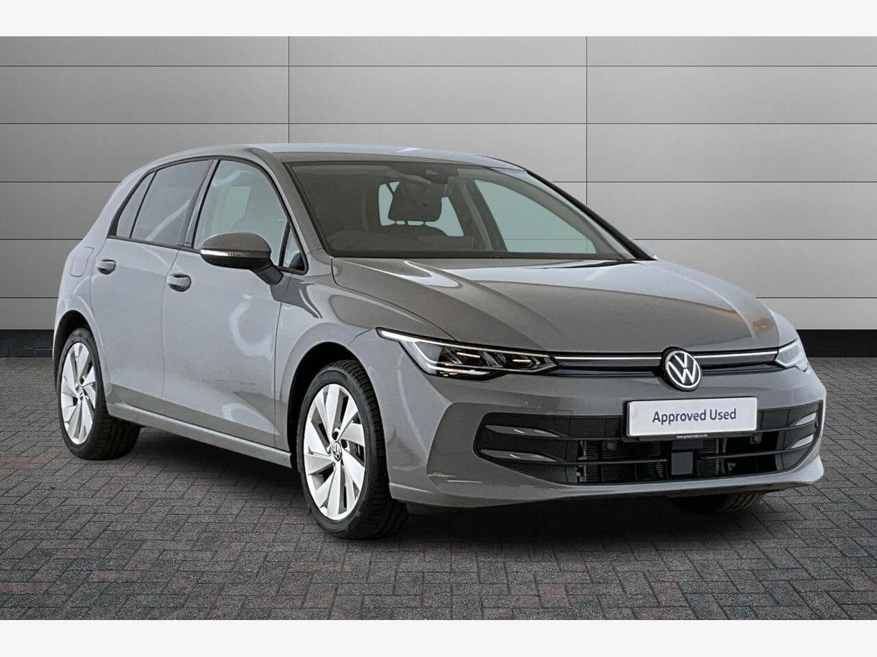 Main listing image - Volkswagen Golf