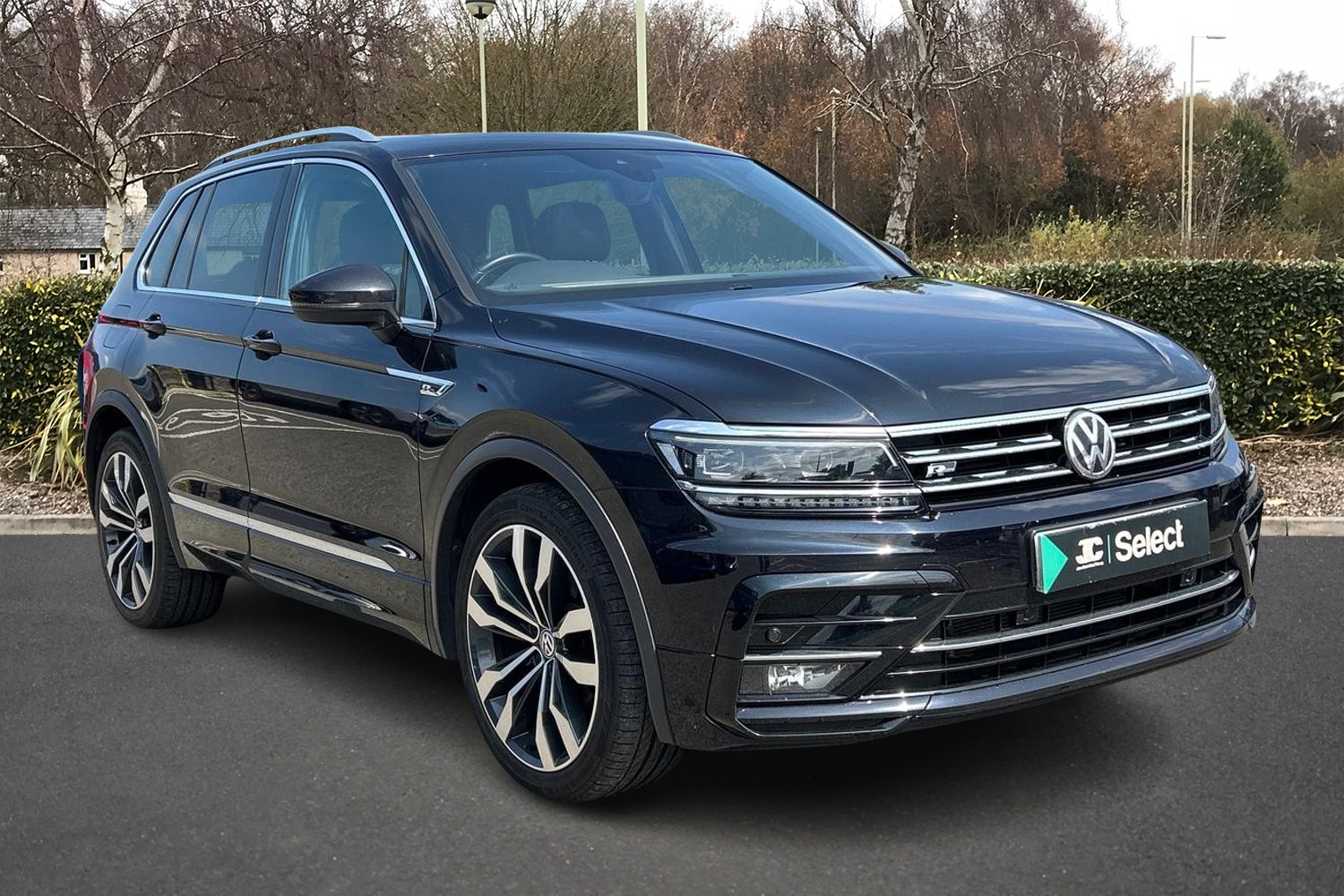 Main listing image - Volkswagen Tiguan
