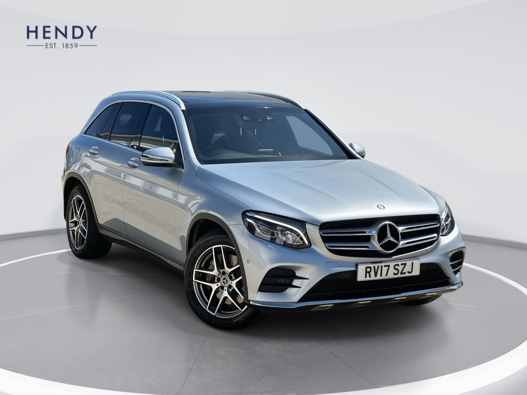 Main listing image - Mercedes-Benz GLC