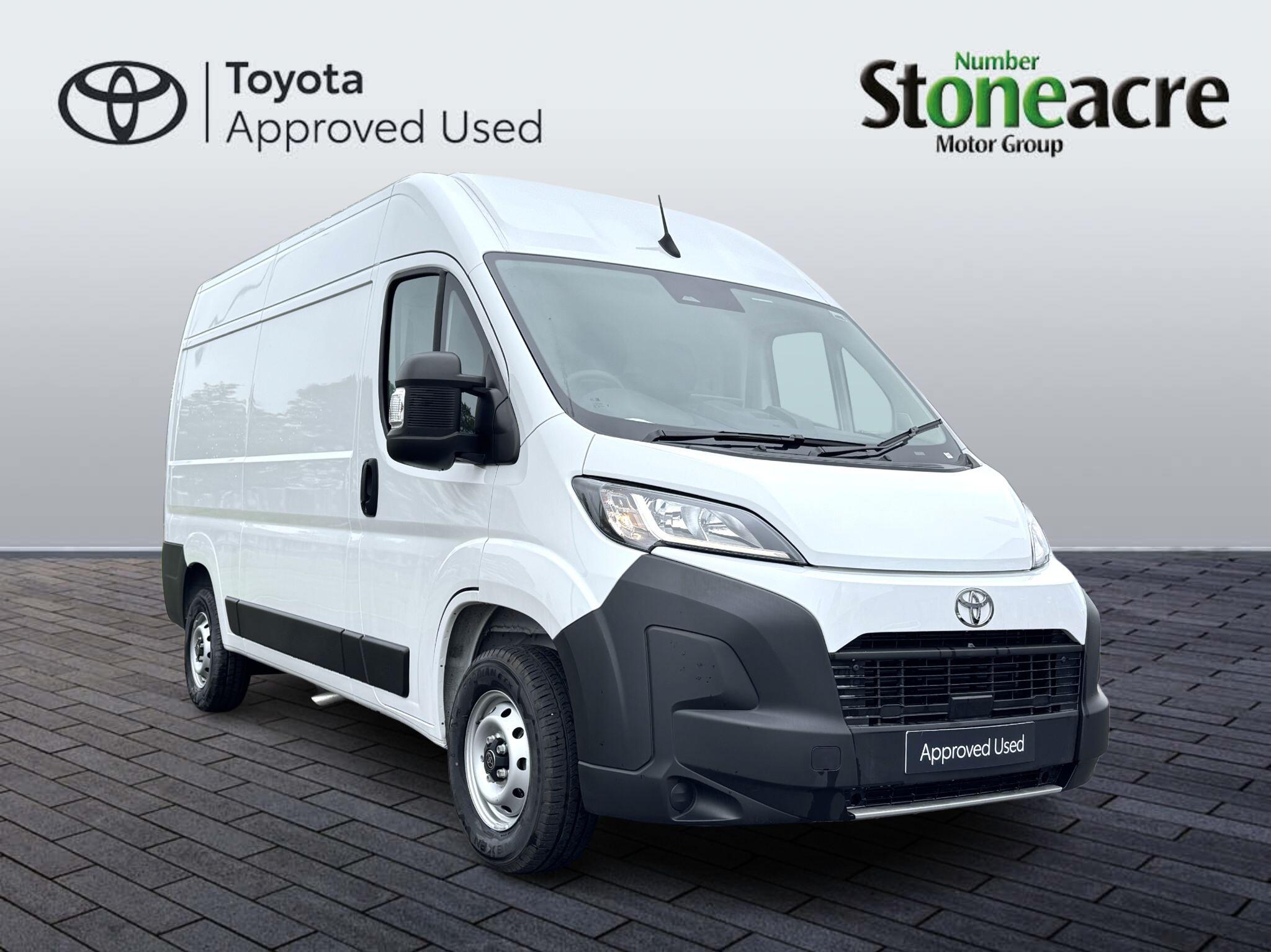 Main listing image - Toyota Proace Max