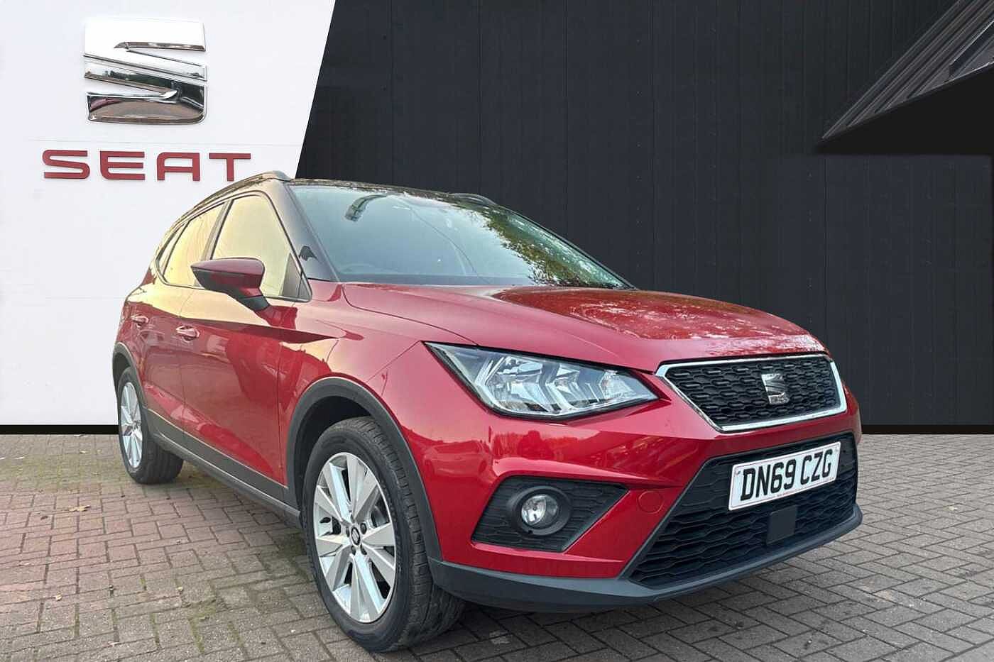 Main listing image - SEAT Arona