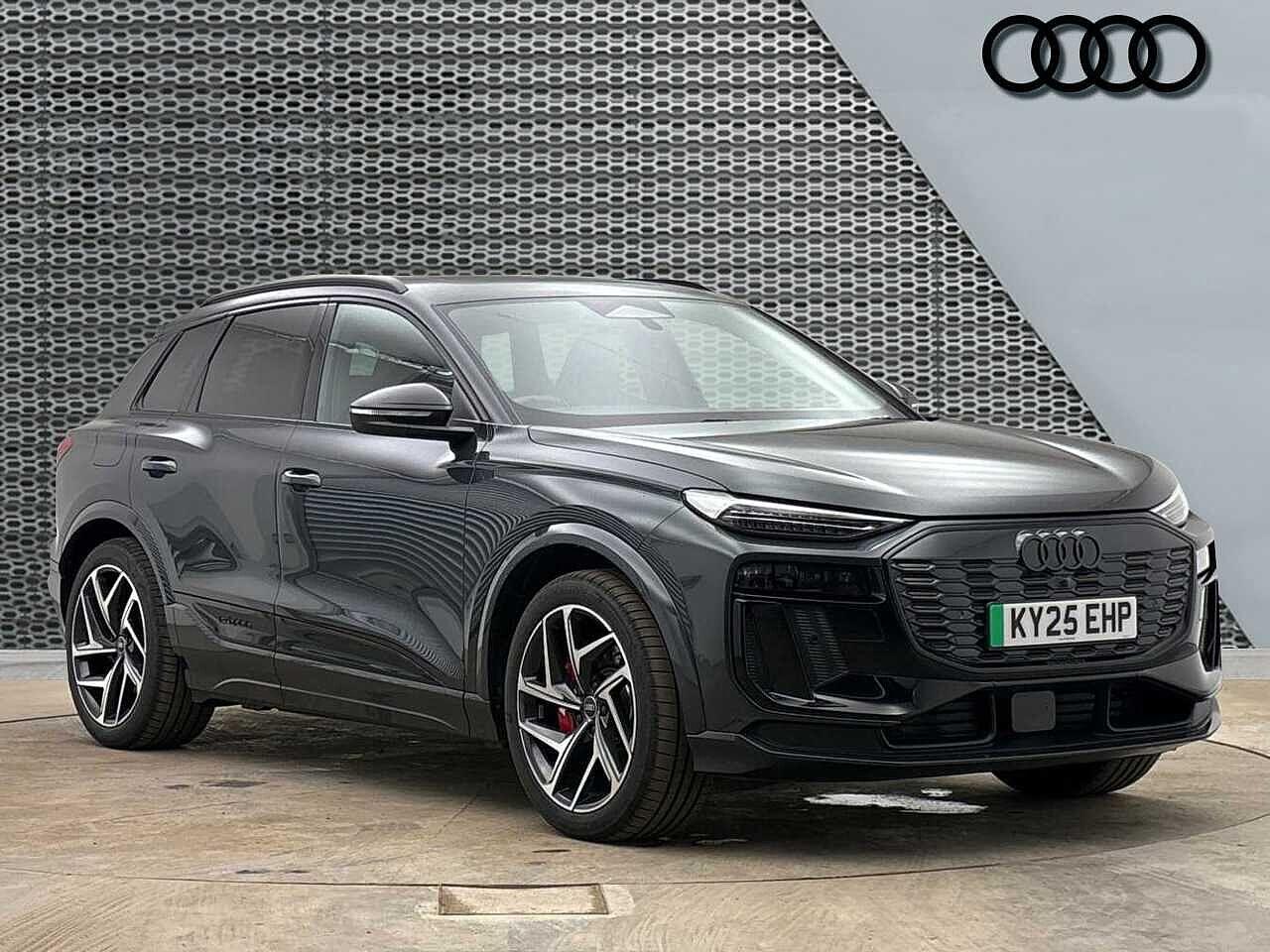 Main listing image - Audi Q6