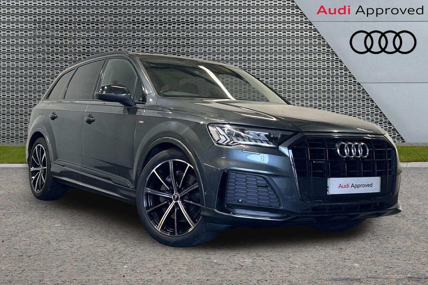 Main listing image - Audi Q7