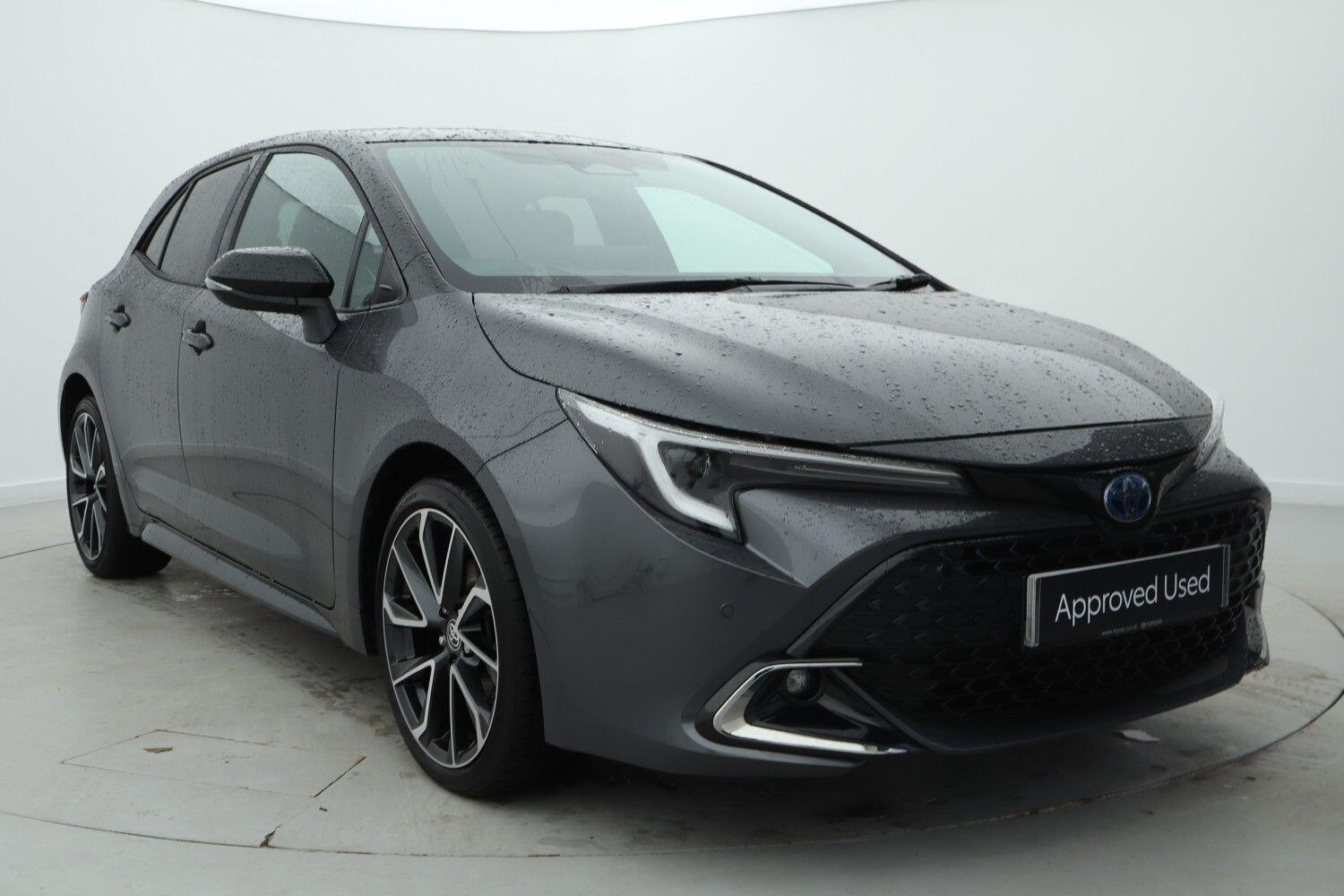 Main listing image - Toyota Corolla