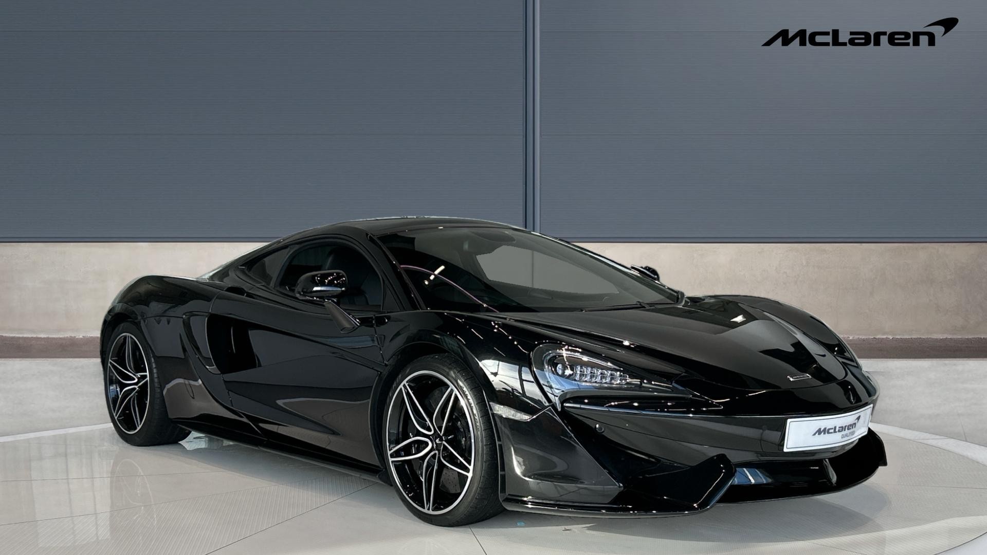 Main listing image - McLaren 570GT