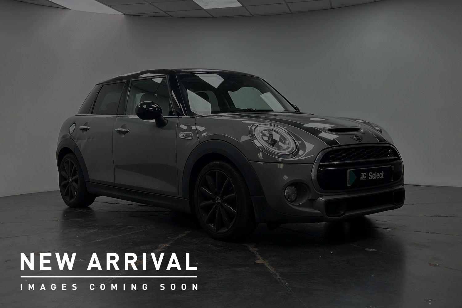 Main listing image - MINI Hatchback