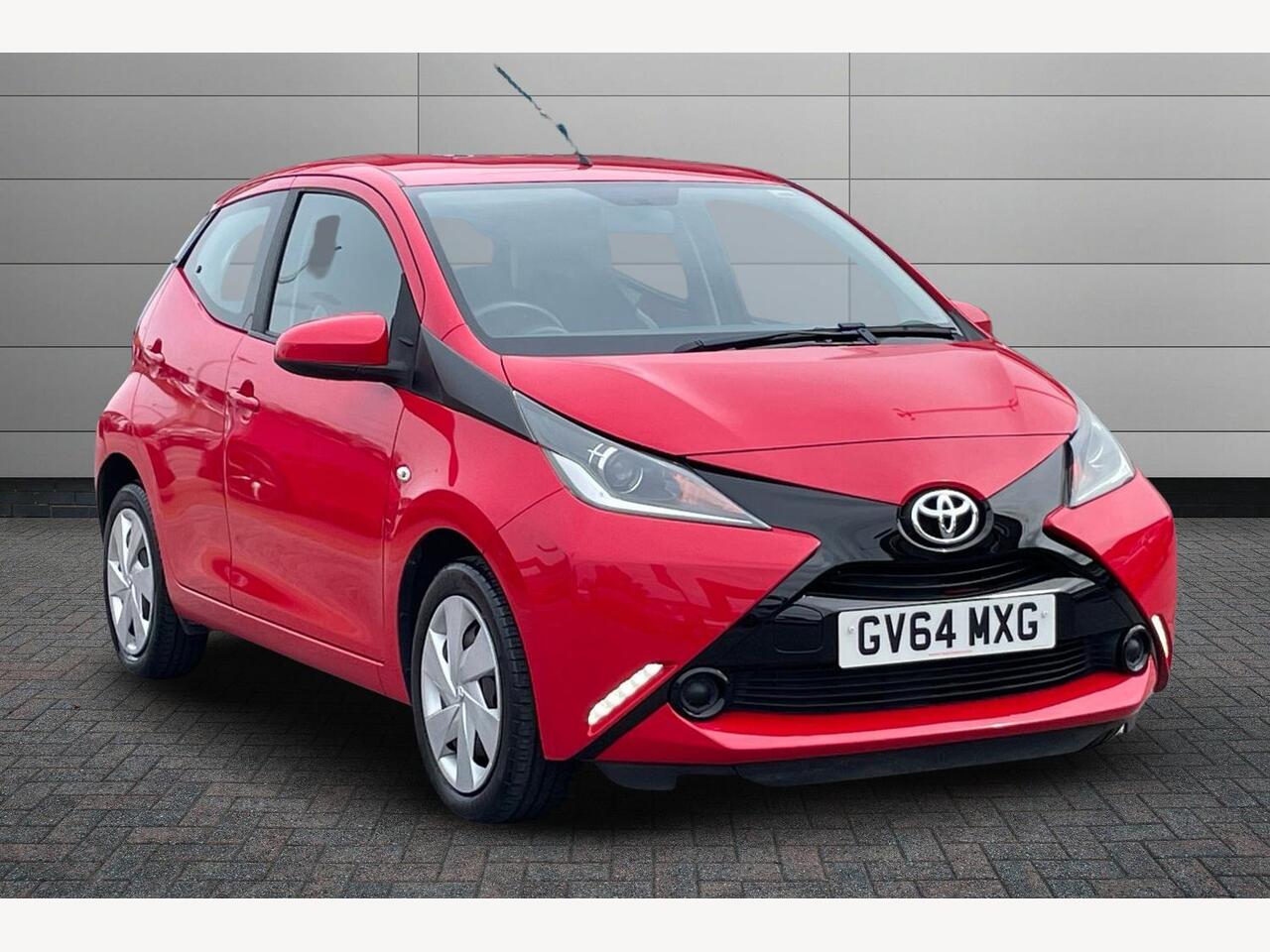 Main listing image - Toyota Aygo