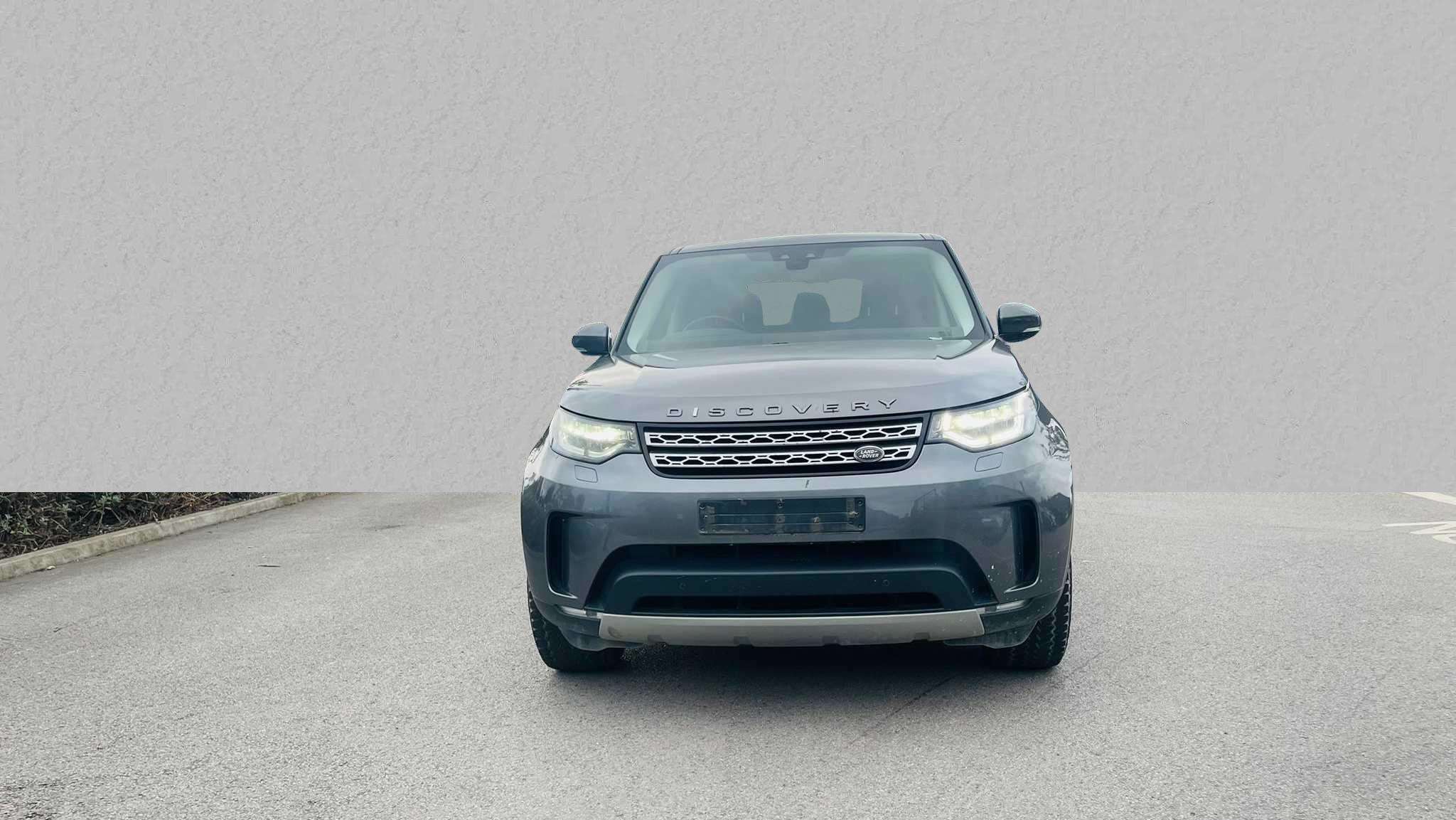Main listing image - Land Rover Discovery