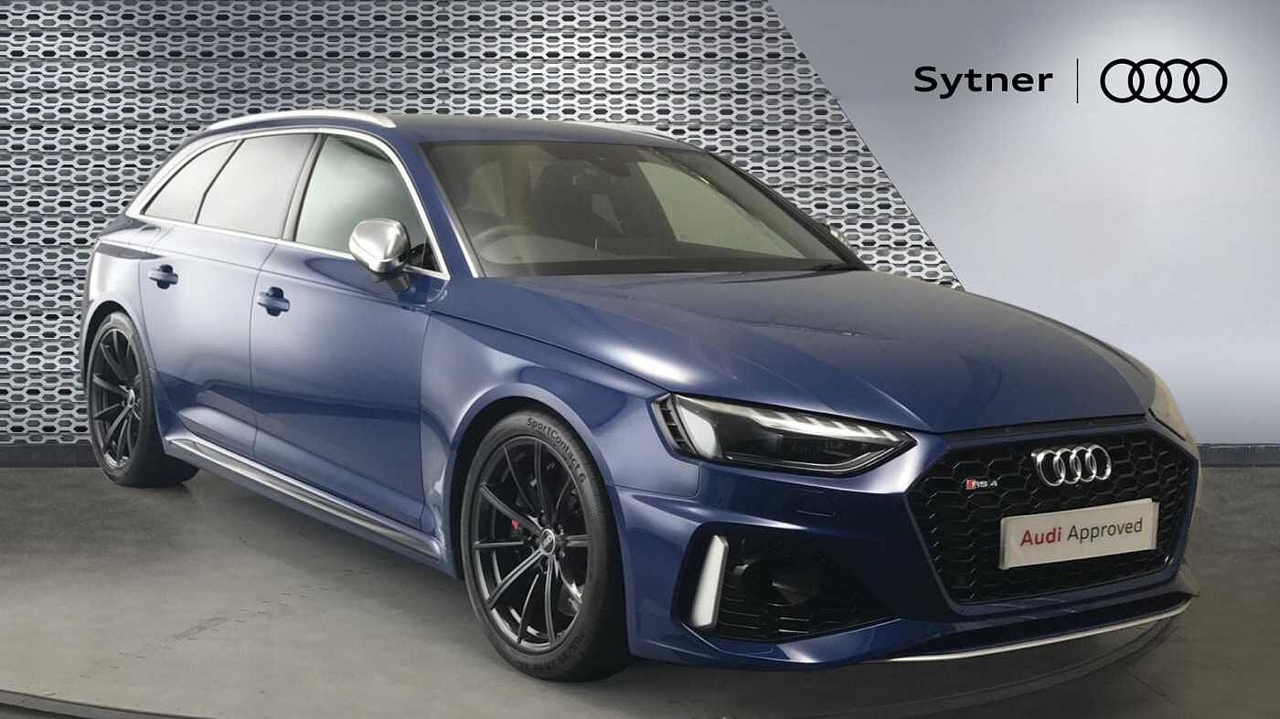 Main listing image - Audi RS4