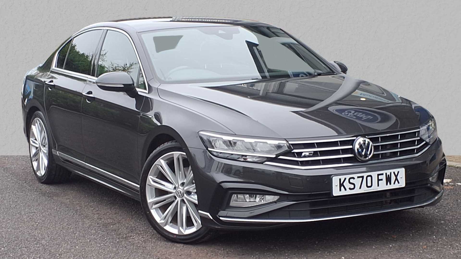 Main listing image - Volkswagen Passat