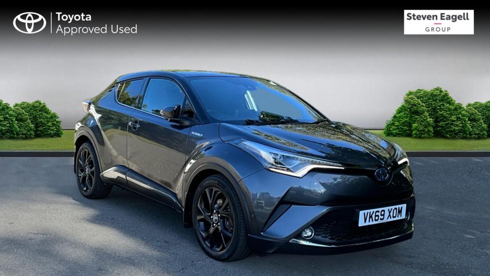 Main listing image - Toyota C-HR