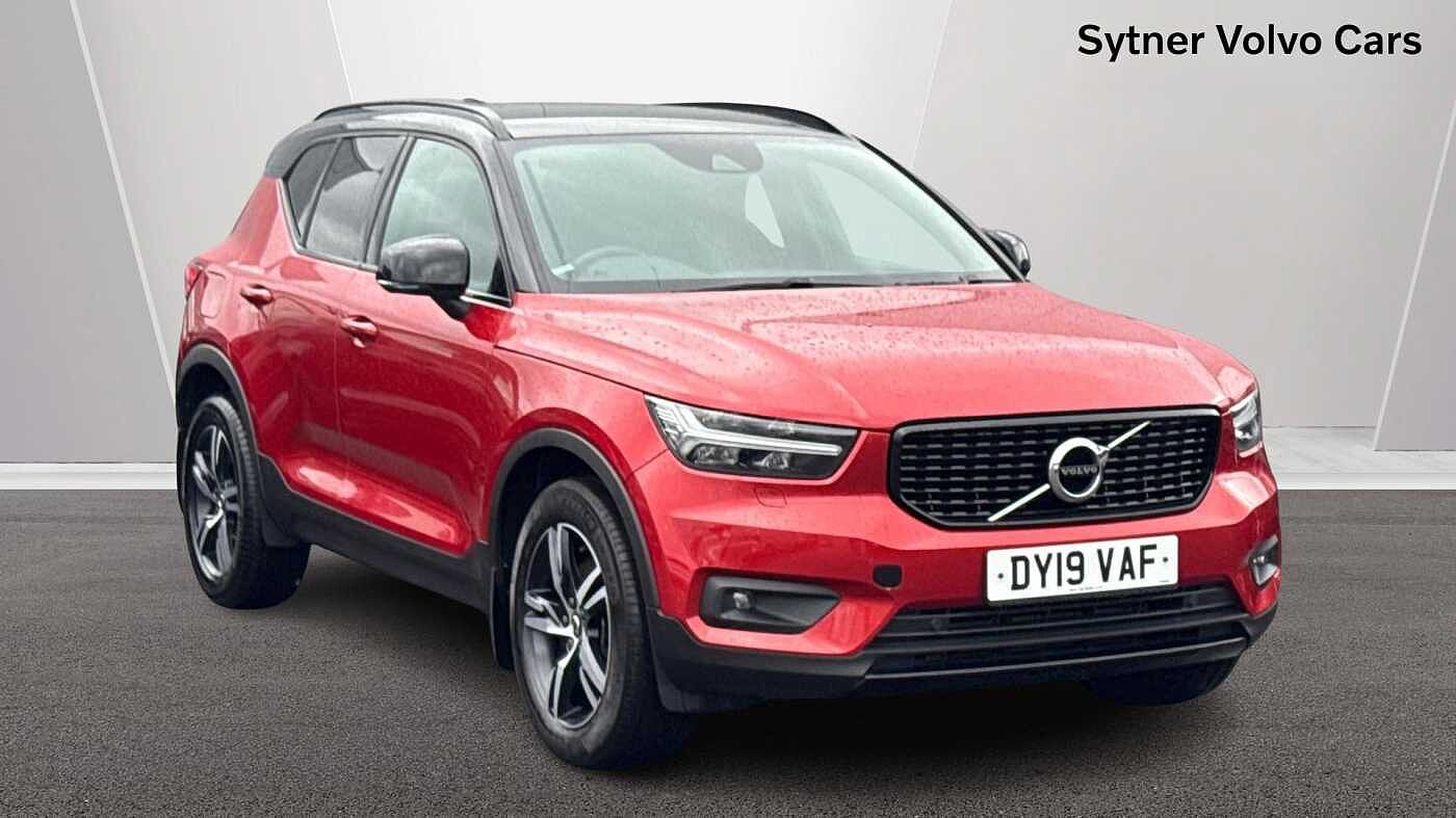 Main listing image - Volvo XC40