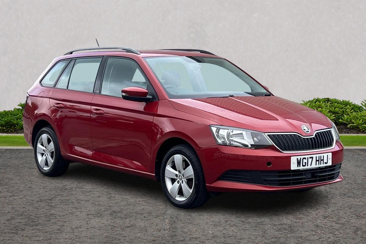 Main listing image - Skoda Fabia Estate