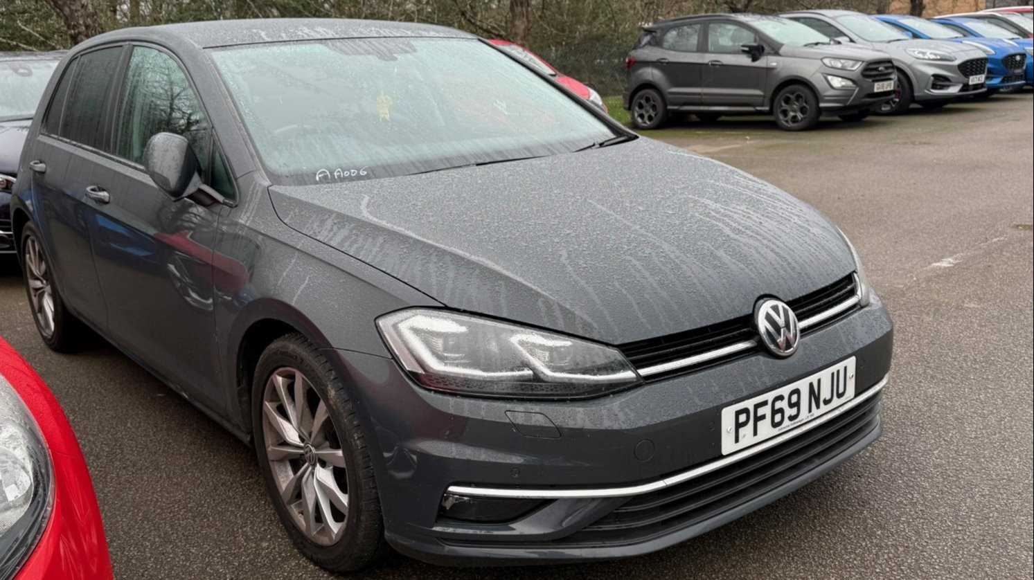 Main listing image - Volkswagen Golf