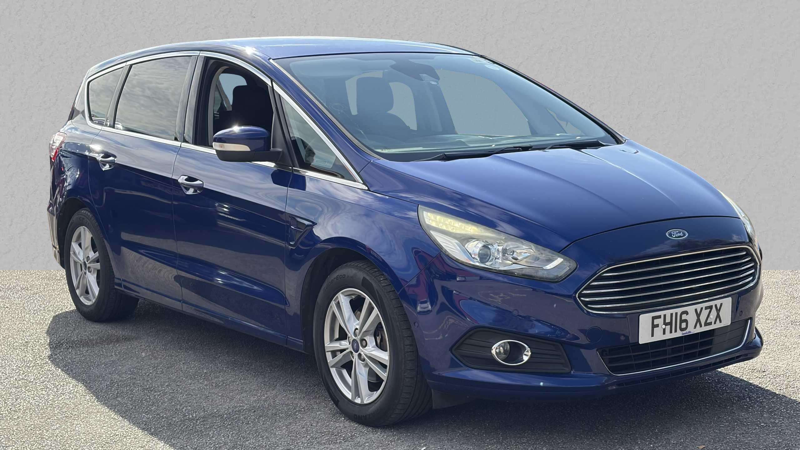 Main listing image - Ford S-MAX