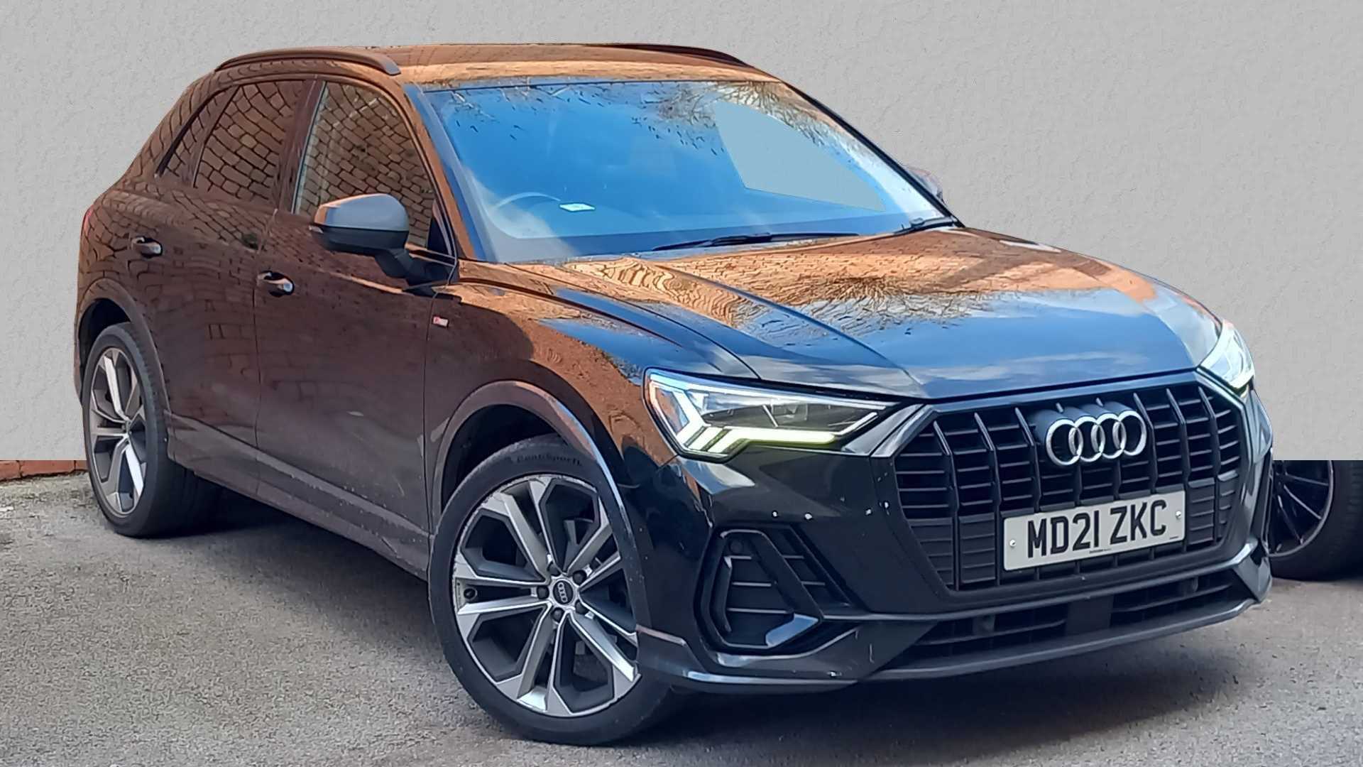 Main listing image - Audi Q3