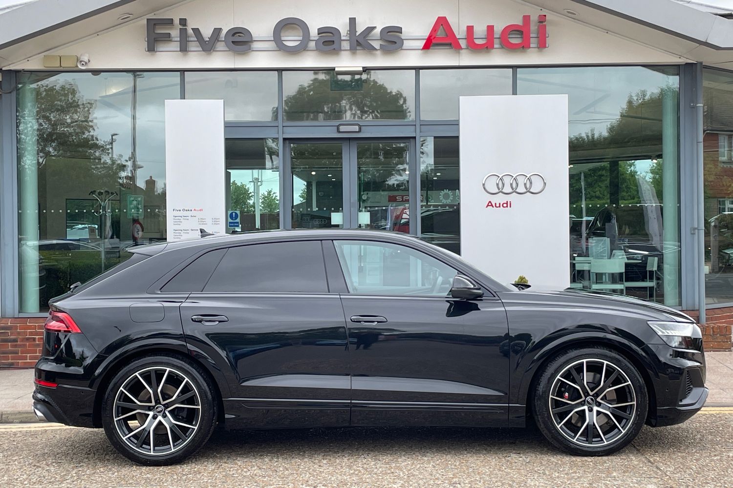 Main listing image - Audi SQ8