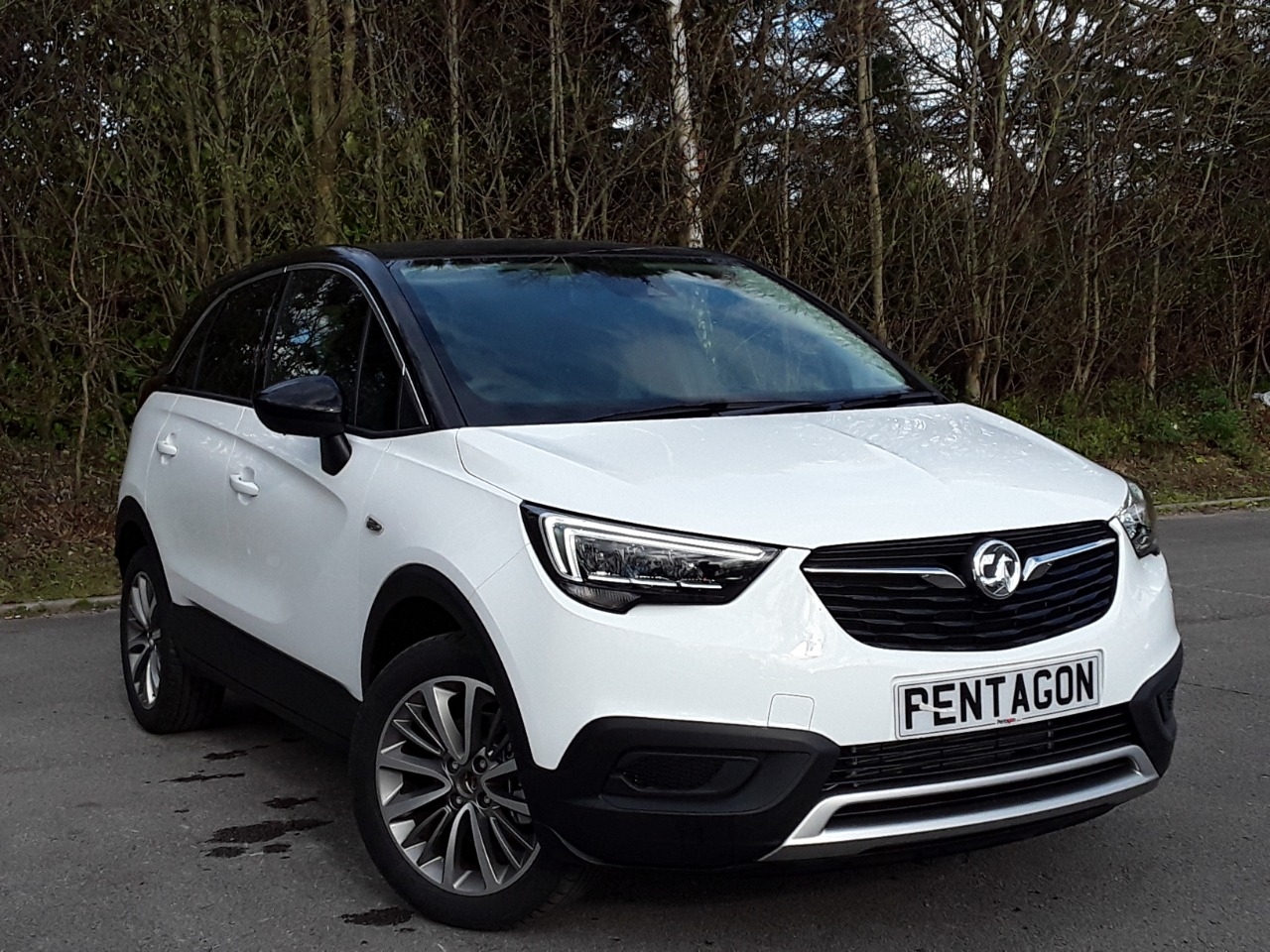 Main listing image - Vauxhall Crossland X