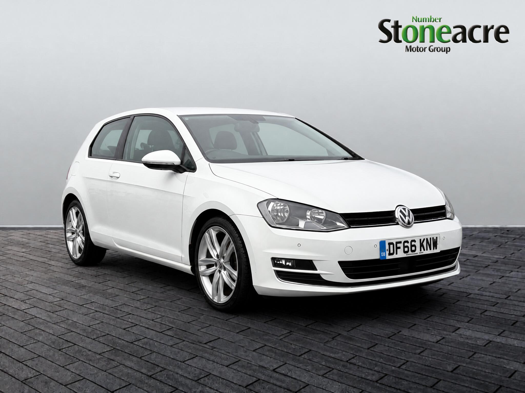 Main listing image - Volkswagen Golf