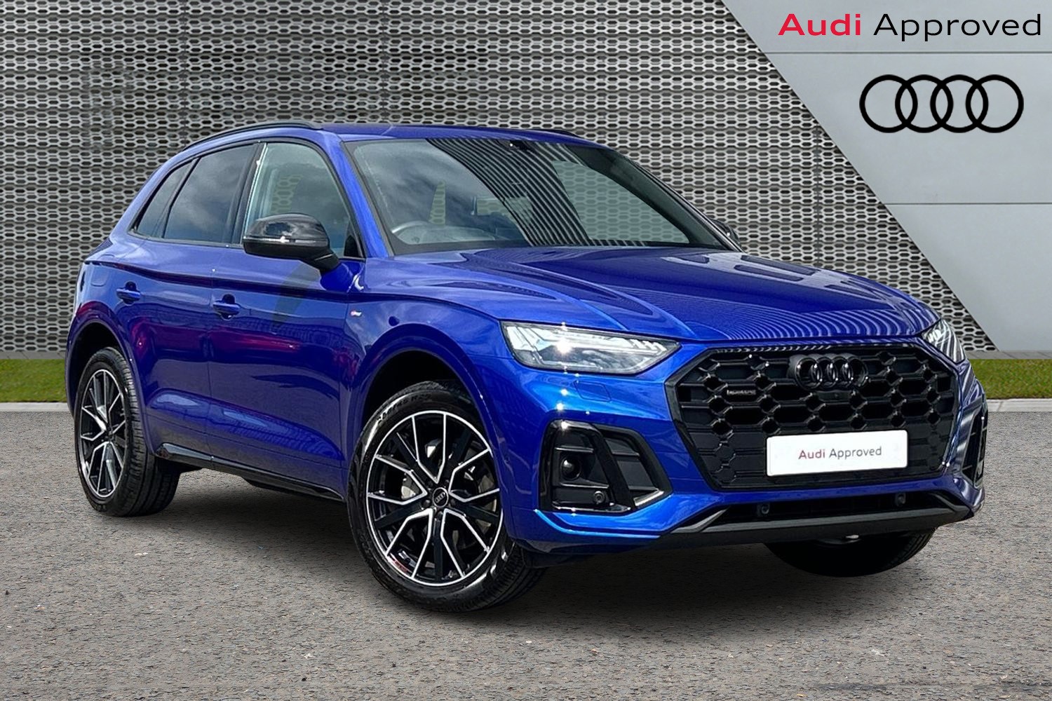 Main listing image - Audi Q5