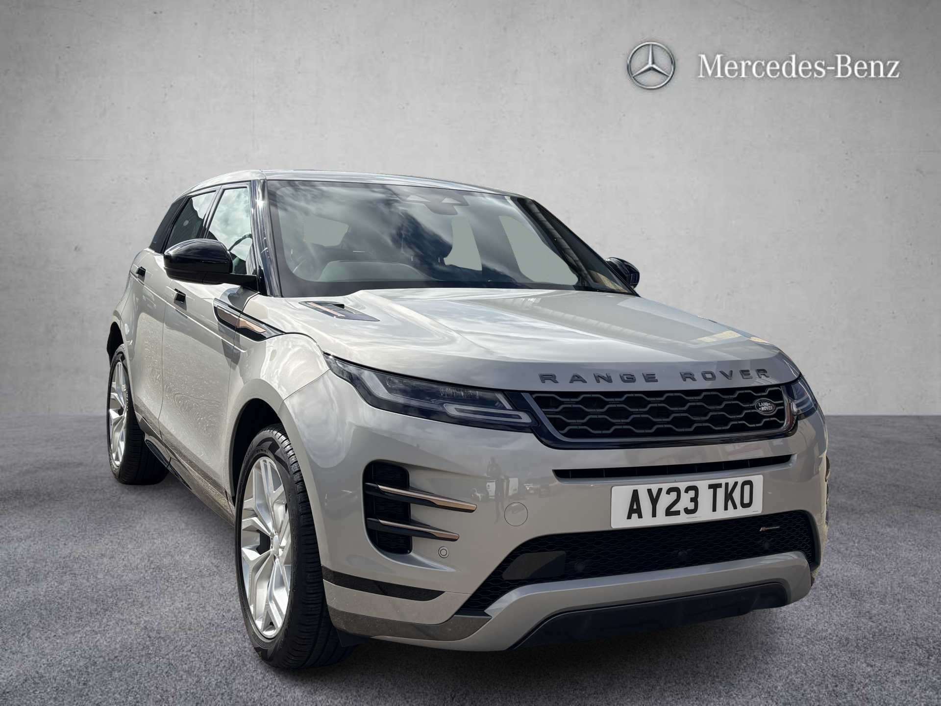 Main listing image - Land Rover Range Rover Evoque
