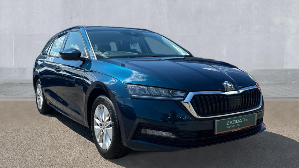 Main listing image - Skoda Octavia Estate