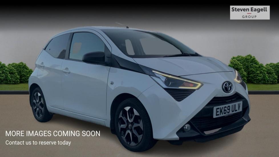 Main listing image - Toyota Aygo